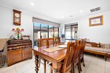 https://images.listonce.com.au/custom/160x/listings/17-davcol-drive-sebastopol-vic-3356/975/01149975_img_04.jpg?XZkApo4Ui2U