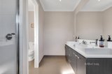 https://images.listonce.com.au/custom/160x/listings/17-davern-street-pascoe-vale-south-vic-3044/480/01226480_img_13.jpg?jIwUMFatD1k