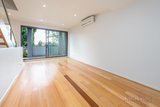 https://images.listonce.com.au/custom/160x/listings/17-dianella-walkway-brunswick-east-vic-3057/886/01622886_img_03.jpg?JXxfX922Vw0