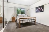 https://images.listonce.com.au/custom/160x/listings/17-dobson-avenue-rosanna-vic-3084/078/01284078_img_09.jpg?uu8FoBxYzVI