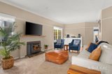 https://images.listonce.com.au/custom/160x/listings/17-dobson-avenue-rosanna-vic-3084/265/01951265_img_04.jpg?YBXvazNnf7c