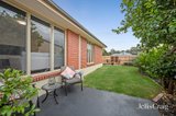 https://images.listonce.com.au/custom/160x/listings/17-dunrossil-drive-kilsyth-vic-3137/986/01871986_img_10.jpg?52_fK3TcbrA