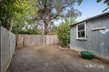 https://images.listonce.com.au/custom/160x/listings/17-durham-road-kilsyth-vic-3137/394/01879394_img_09.jpg?OQ3IMGoeYpQ