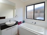 https://images.listonce.com.au/custom/160x/listings/17-ebbtide-drive-leopold-vic-3224/209/01699209_img_09.jpg?KeUyB6adLI0
