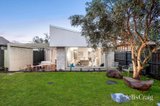 https://images.listonce.com.au/custom/160x/listings/17-edmends-street-brunswick-vic-3056/079/01943079_img_10.jpg?bEb1bgOj7vQ