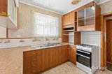 https://images.listonce.com.au/custom/160x/listings/17-edwards-street-sebastopol-vic-3356/101/01988101_img_04.jpg?SX2bHlGABQ4