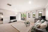 https://images.listonce.com.au/custom/160x/listings/17-empire-drive-mooroolbark-vic-3138/544/01849544_img_07.jpg?H4BrYoXzZs4