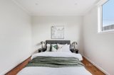 https://images.listonce.com.au/custom/160x/listings/17-erskine-street-albert-park-vic-3206/389/01239389_img_08.jpg?i1nytLTAyrI