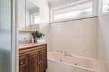 https://images.listonce.com.au/custom/160x/listings/17-estelle-street-bulleen-vic-3105/887/01479887_img_09.jpg?M-u3apqE4kM