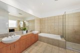 https://images.listonce.com.au/custom/160x/listings/17-findon-street-malvern-east-vic-3145/388/00481388_img_10.jpg?ylFrxSMlW3s