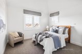 https://images.listonce.com.au/custom/160x/listings/17-finsbury-way-camberwell-vic-3124/936/01266936_img_16.jpg?8BdT77lRfLE