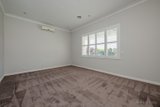 https://images.listonce.com.au/custom/160x/listings/17-first-avenue-brunswick-vic-3056/559/01584559_img_10.jpg?r80B872OoIU