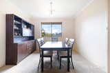 https://images.listonce.com.au/custom/160x/listings/17-frank-street-vermont-vic-3133/162/01907162_img_03.jpg?vUaJUOfedPQ