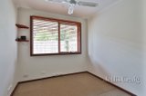 https://images.listonce.com.au/custom/160x/listings/17-galahad-crescent-glen-waverley-vic-3150/980/01969980_img_07.jpg?sG5NsyX-4EM