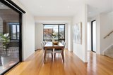 https://images.listonce.com.au/custom/160x/listings/17-gauntlet-road-malvern-east-vic-3145/200/01660200_img_06.jpg?Cs5wQav1qjs