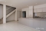https://images.listonce.com.au/custom/160x/listings/17-gladstone-street-lilydale-vic-3140/168/01922168_img_08.jpg?KvFDwdrCIVY