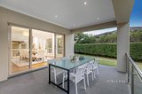 https://images.listonce.com.au/custom/160x/listings/17-glen-road-glen-waverley-vic-3150/113/01487113_img_19.jpg?5OmIWa6RSVg