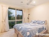 https://images.listonce.com.au/custom/160x/listings/17-graneby-rise-mount-evelyn-vic-3796/366/01526366_img_13.jpg?ZLCD7PpnJeI