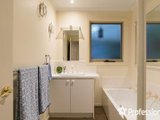 https://images.listonce.com.au/custom/160x/listings/17-graneby-rise-mount-evelyn-vic-3796/366/01526366_img_15.jpg?j7Q4uSBlg7s