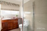 https://images.listonce.com.au/custom/160x/listings/17-helene-street-eltham-vic-3095/580/01988580_img_09.jpg?2mCtF9d1mpI