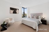 https://images.listonce.com.au/custom/160x/listings/17-henry-street-doncaster-vic-3108/111/01976111_img_07.jpg?o1FfZ_GDkkk
