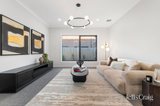 https://images.listonce.com.au/custom/160x/listings/17-hillside-road-mount-waverley-vic-3149/296/01973296_img_04.jpg?_sgRlOfTY0k
