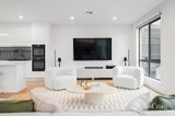 https://images.listonce.com.au/custom/160x/listings/17-hobart-street-bentleigh-vic-3204/732/01933732_img_04.jpg?8qlgygG9Z2s