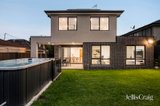 https://images.listonce.com.au/custom/160x/listings/17-hobart-street-bentleigh-vic-3204/732/01933732_img_19.jpg?oS2sMz24Vvw