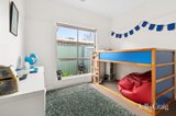 https://images.listonce.com.au/custom/160x/listings/17-howitt-street-black-hill-vic-3350/090/01814090_img_11.jpg?Qn1t3fq8YBg