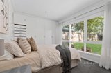 https://images.listonce.com.au/custom/160x/listings/17-hutton-avenue-ferntree-gully-vic-3156/344/01454344_img_09.jpg?5VrLG9TZqqw