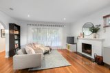 https://images.listonce.com.au/custom/160x/listings/17-hutton-avenue-ferntree-gully-vic-3156/650/01120650_img_02.jpg?Zp36U_c68pw