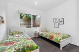 https://images.listonce.com.au/custom/160x/listings/17-hutton-avenue-ferntree-gully-vic-3156/650/01120650_img_07.jpg?TSrjNOZTO88