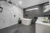 https://images.listonce.com.au/custom/160x/listings/17-illawara-crescent-bayswater-north-vic-3153/854/01332854_img_07.jpg?KjFlAo_dI6E