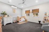 https://images.listonce.com.au/custom/160x/listings/17-ireland-street-maldon-vic-3463/093/01252093_img_12.jpg?j6PGU-uQUvo