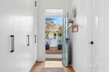 https://images.listonce.com.au/custom/160x/listings/17-jeffreys-street-woodend-vic-3442/977/01947977_img_03.jpg?5gQz1dHThJY