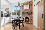 https://images.listonce.com.au/custom/160x/listings/17-jeffreys-street-woodend-vic-3442/977/01947977_img_09.jpg?ka2IlCuh8fo