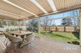 https://images.listonce.com.au/custom/160x/listings/17-jeffreys-street-woodend-vic-3442/977/01947977_img_16.jpg?7Xlg2Z-gQFY