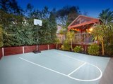 https://images.listonce.com.au/custom/160x/listings/17-justina-close-vermont-south-vic-3133/281/01684281_img_11.jpg?KHQX3dchoDE