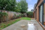 https://images.listonce.com.au/custom/160x/listings/17-kauri-court-croydon-vic-3136/780/01901780_img_07.jpg?R1uh9fBfWqY