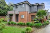 https://images.listonce.com.au/custom/160x/listings/17-kauri-court-croydon-vic-3136/780/01901780_img_08.jpg?rYmhl9dKIZo