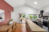 https://images.listonce.com.au/custom/160x/listings/17-kelvin-avenue-montmorency-vic-3094/247/01771247_img_05.jpg?orIhTDceyhw