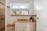 https://images.listonce.com.au/custom/160x/listings/17-kelvin-avenue-montmorency-vic-3094/247/01771247_img_10.jpg?6--yP1VoQjI