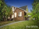 https://images.listonce.com.au/custom/160x/listings/17-kolonga-court-vermont-south-vic-3133/197/01660197_img_01.jpg?ijg0w02t8B0