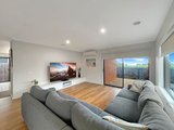 https://images.listonce.com.au/custom/160x/listings/17-lady-earl-crescent-ocean-grove-vic-3226/406/01837406_img_02.jpg?X1uCcRw5jbg