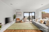 https://images.listonce.com.au/custom/160x/listings/17-lady-earl-crescent-ocean-grove-vic-3226/827/01973827_img_02.jpg?eMamoWejKNI