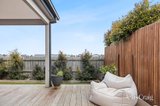 https://images.listonce.com.au/custom/160x/listings/17-lady-earl-crescent-ocean-grove-vic-3226/827/01973827_img_10.jpg?RCHT0P8kJV0