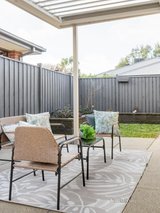 https://images.listonce.com.au/custom/160x/listings/17-lambrigg-place-doreen-vic-3754/715/01732715_img_10.jpg?gYeF9EfXWYs