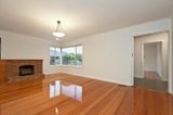 https://images.listonce.com.au/custom/160x/listings/17-larch-crescent-mount-waverley-vic-3149/123/01832123_img_07.jpg?9ngqq3HXJJ4
