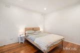 https://images.listonce.com.au/custom/160x/listings/17-leigh-road-croydon-vic-3136/530/01916530_img_05.jpg?-UUAFGsHwWM