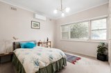 https://images.listonce.com.au/custom/160x/listings/17-leonard-street-ringwood-vic-3134/898/01340898_img_04.jpg?rhAbYw2-NiY